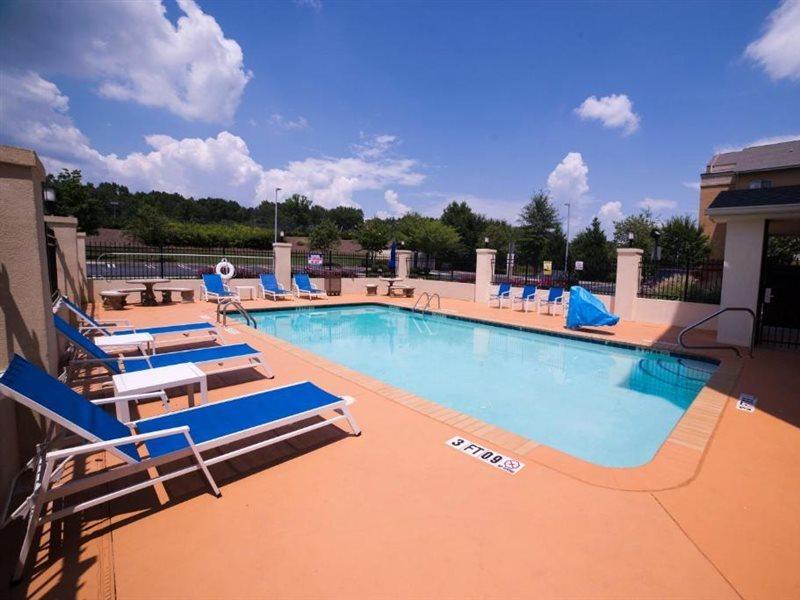 Hotel Express & Atlanta East - By Ihg 3*